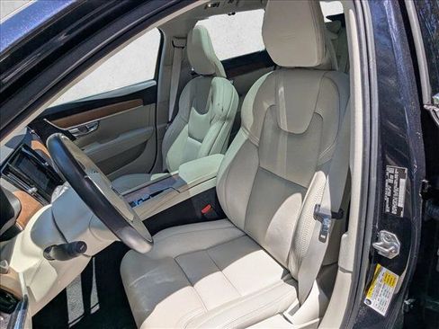 Used 2019 Volvo V90 T5 Inscription w/ Protection Package Premier FWD image 10