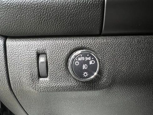 Used 2016 Chevrolet Colorado LT w/ LT Convenience Package image 31