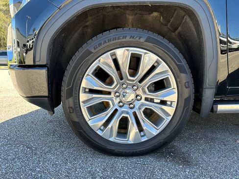 Used 2022 GMC Sierra 1500 Denali w/ Denali Premium Package image 7