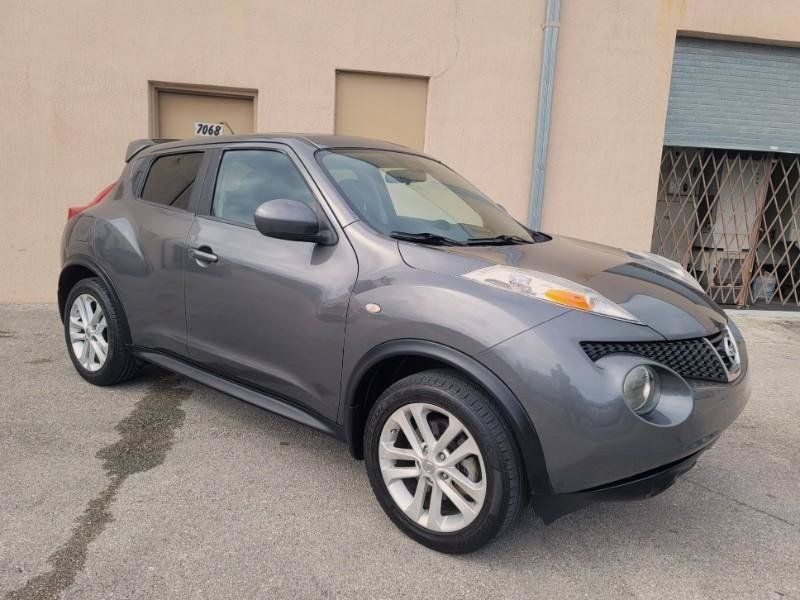 Used 2011 Nissan Juke SV FWD image 7