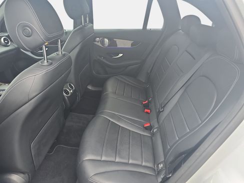 Used 2020 Mercedes-Benz GLC 300 4MATIC image 14