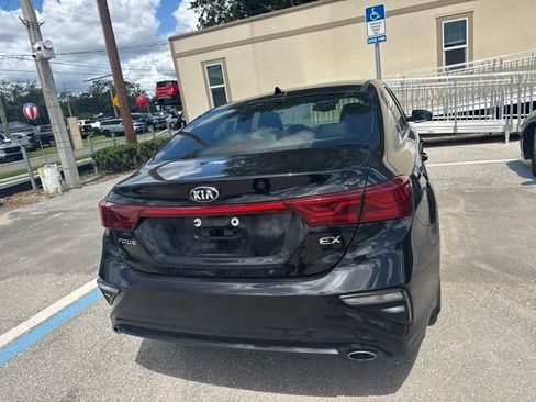 Used 2021 Kia Forte EX FWD image 3