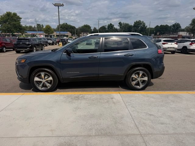 Used 2019 Jeep Cherokee Limited AWD/4WD image 10