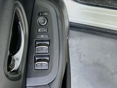 Used 2026 Honda HR-V Sport image 17