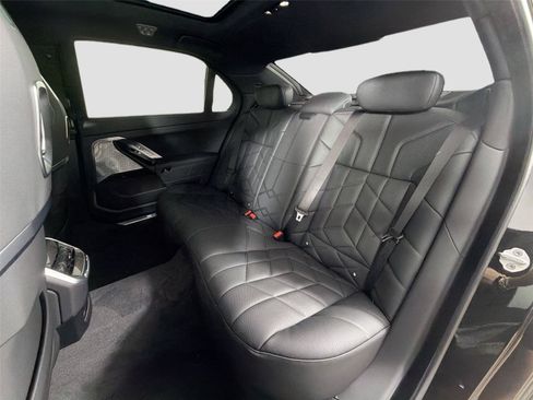 New 2026 BMW 750e xDrive w/ Executive Package AWD/4WD image 23