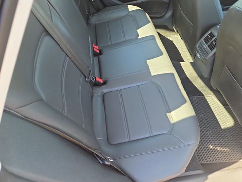 Used 2020 Volkswagen Passat 2.0T R-Line image 20