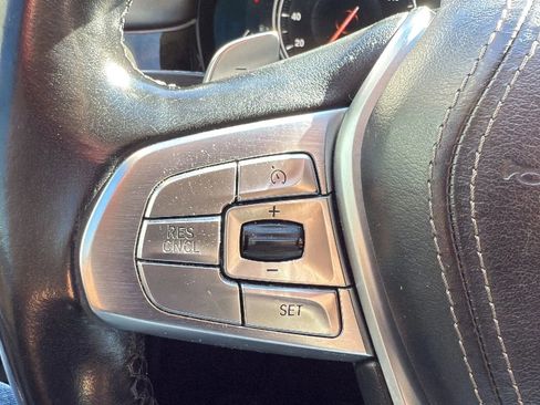 Used 2016 BMW 740i image 12