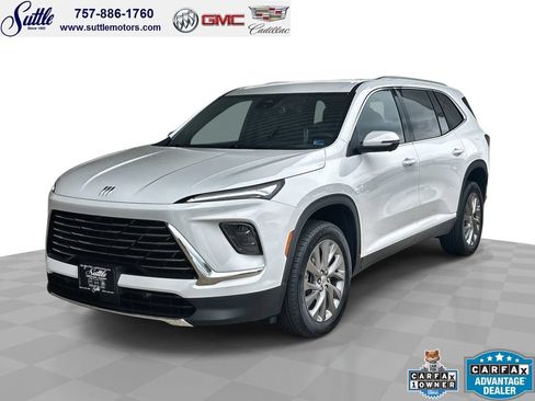Certified 2026 Buick Enclave Preferred AWD/4WD image 1