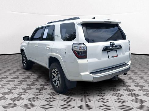 Used 2019 Toyota 4Runner TRD Off-Road AWD/4WD image 4
