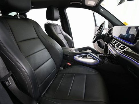 Used 2020 Mercedes-Benz GLS 450 4MATIC image 26