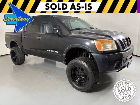 Used 2010 Nissan Titan PRO-4X w/ Pro-4x Leather Pkg image 1