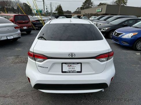Used 2020 Toyota Corolla LE image 5