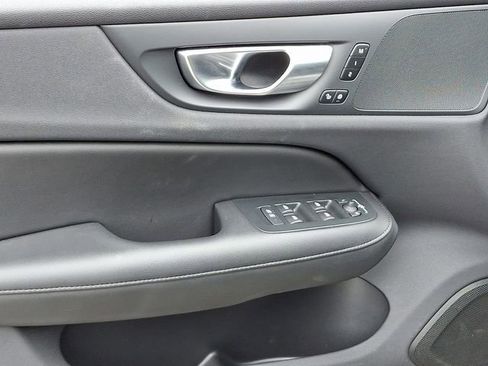 Used 2024 Volvo S60 B5 Plus image 15