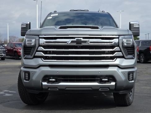 New 2026 Chevrolet Silverado 3500 High Country w/ High Country Premium Package AWD/4WD image 19