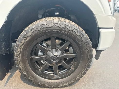 Used 2023 Ford F150 Lariat w/ Equipment Group 502A High AWD/4WD image 3