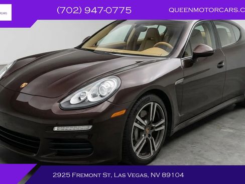 Used 2014 Porsche Panamera 4 AWD/4WD image 1