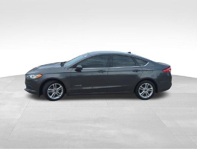 Used 2018 Ford Fusion S FWD image 3