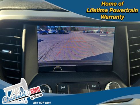 Used 2023 GMC Acadia SLE w/ Driver Convenience Package image 21