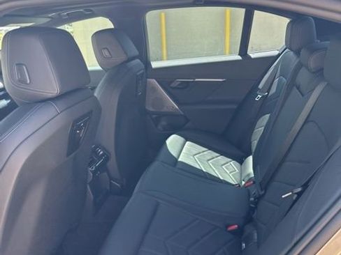 Used 2024 BMW 530i xDrive w/ Premium Package image 7