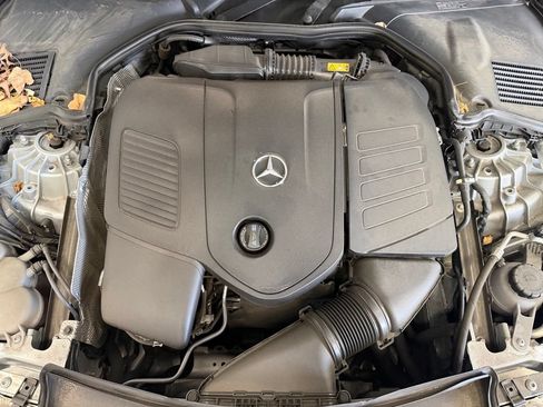 Used 2023 Mercedes-Benz C 300 4MATIC Sedan w/ Advanced USB Package image 9