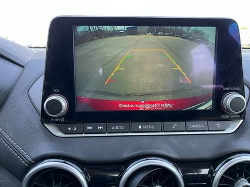 Used 2024 Nissan Sentra SV w/ Trunk Package image 26