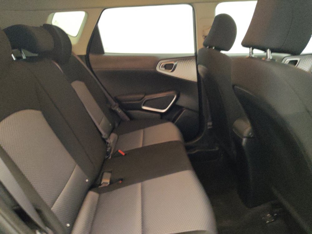 Used 2021 Kia Soul LX FWD image 19