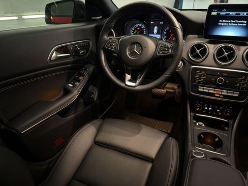 Used 2019 Mercedes-Benz CLA 250 image 27
