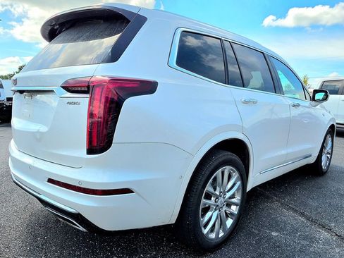 Used 2021 Cadillac XT6 Premium Luxury w/ Platinum Package AWD/4WD image 12