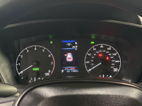 Used 2025 Toyota Corolla Cross AWD Hybrid image 30