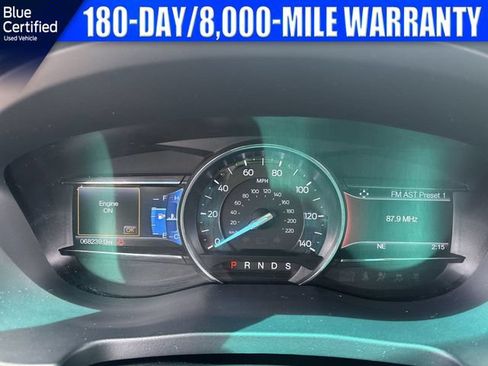 Used 2017 Ford Explorer XLT w/ Equipment Group 201A FWD image 24
