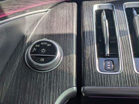 Used 2023 Mercedes-Benz S 500 4MATIC image 31