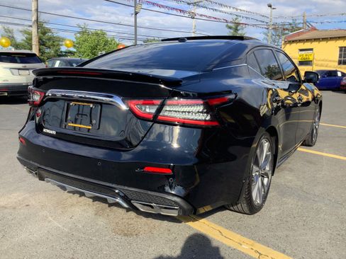 Used 2021 Nissan Maxima Platinum w/ Sport Mat Group FWD image 4
