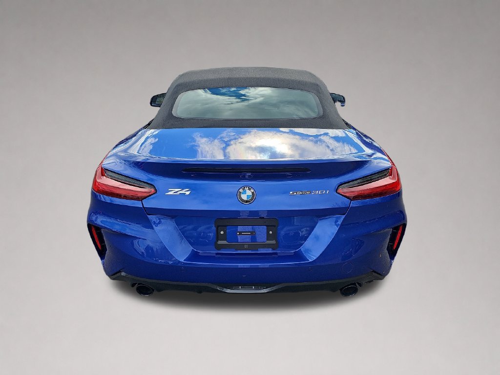 Certified 2026 BMW Z4 sDrive30i w/ Premium Package RWD image 5