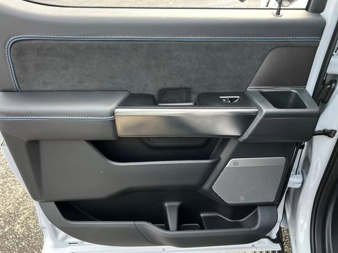 New 2025 Ford F150 Platinum w/ FX4 Off-Road Package image 18