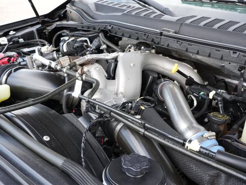 Used 2022 Ford F250 Platinum image 25