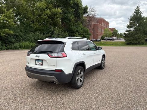 Used 2019 Jeep Cherokee Limited AWD/4WD image 25