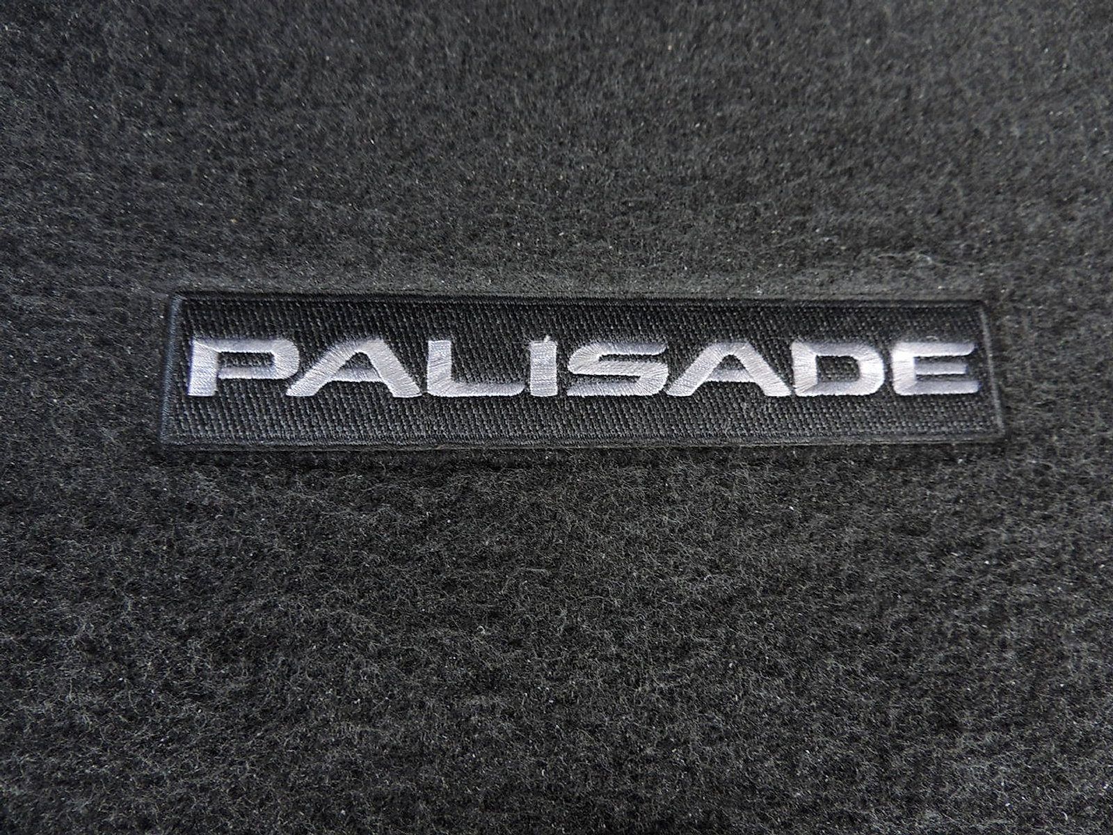 Used 2025 Hyundai Palisade SEL FWD image 17