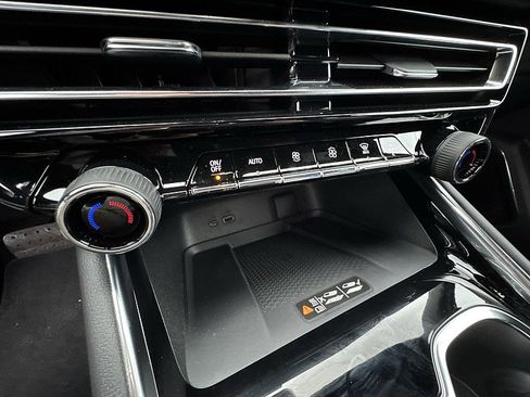 New 2026 Chevrolet Traverse Z71 w/ Enhanced Driving Package image 20