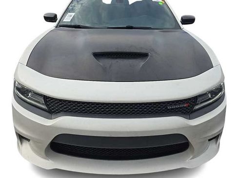 Used 2019 Dodge Charger GT RWD image 2