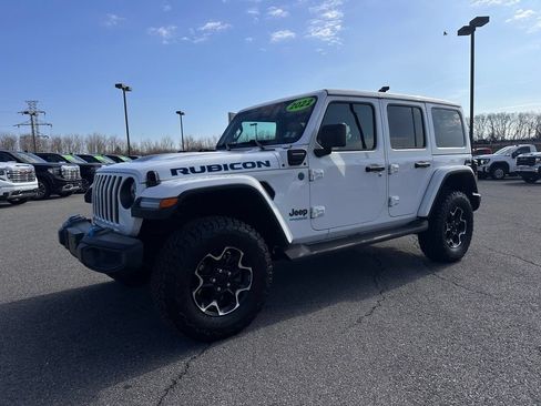 Used 2022 Jeep Wrangler Unlimited Rubicon 4xe w/ Cold Weather Group AWD/4WD image 2