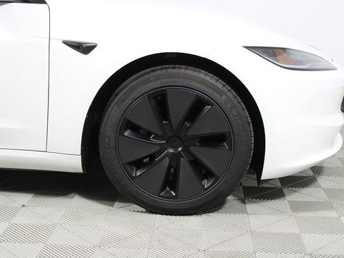 Used 2024 Tesla Model 3 Long Range image 34