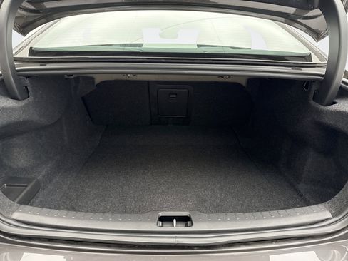 Used 2025 Volvo S60 B5 Plus image 20