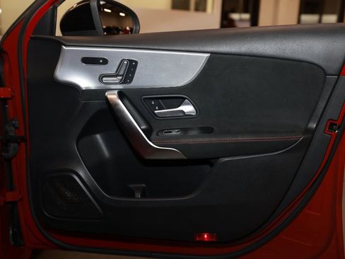 Used 2020 Mercedes-Benz A 220 4MATIC image 18