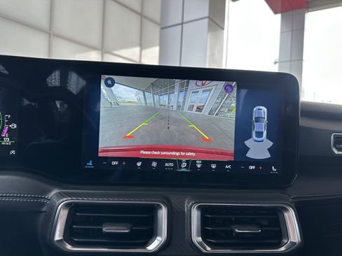 Used 2024 Ford Mustang Premium image 25