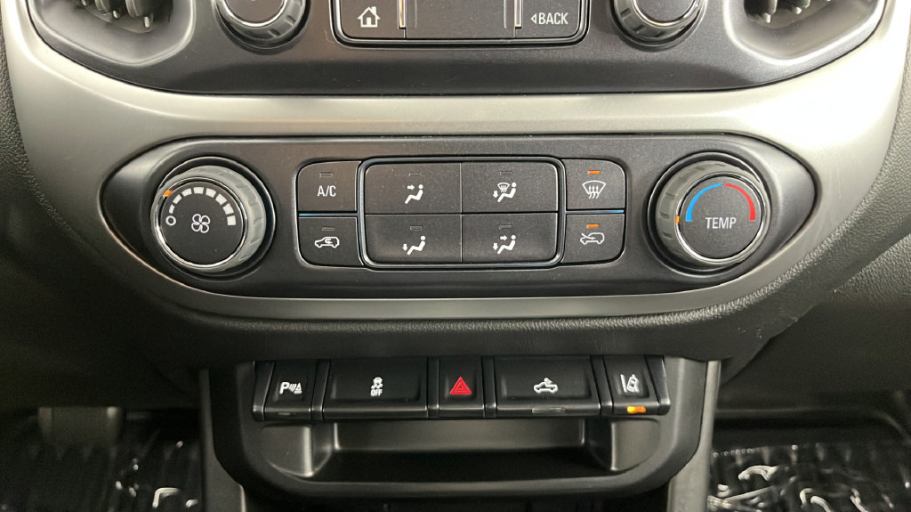 Used 2022 Chevrolet Colorado LT w/ Fleet Safety Package RWD image 28
