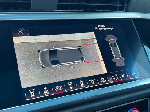 Used 2022 Audi Q3 2.0T Premium Plus image 37