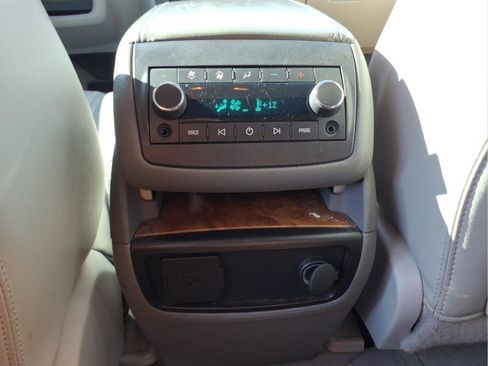Used 2010 Buick Enclave CXL w/ Trailering Provision Package image 14