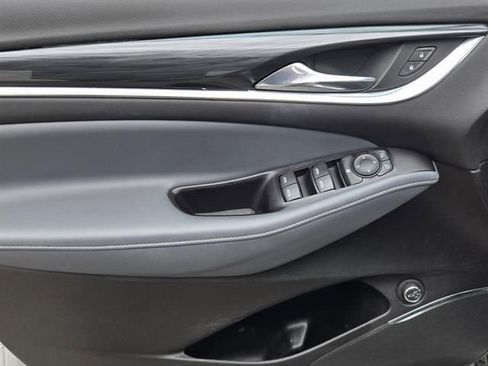 Used 2020 Buick Enclave Preferred image 19