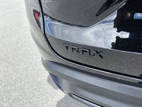 New 2026 Chevrolet Trax RS w/ Sunroof Package FWD image 11
