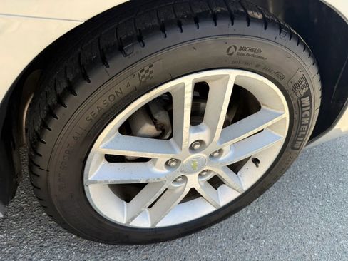 Used 2014 Chevrolet Impala LTZ FWD image 12